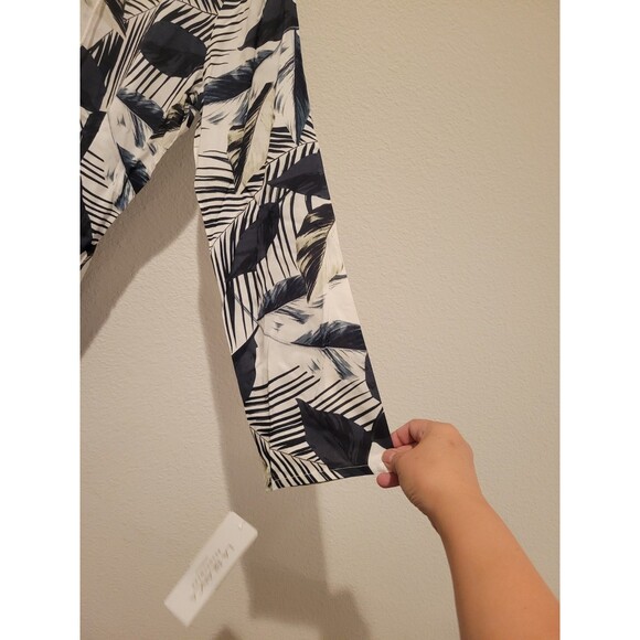 NWT La Blanca Resort Wear Moment Of Zen Swim Cover Up MSRP $99 Tropical Beach - Picture 7 of 13